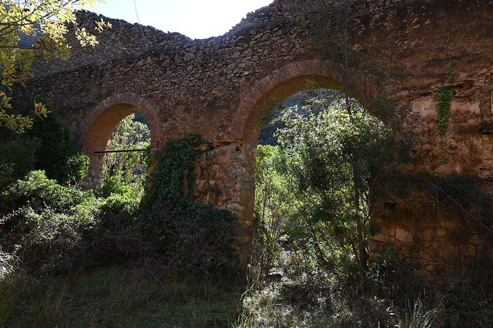 Immagine relativa a MAGAZZINI – VILLAGGIO SA DUCHESSA