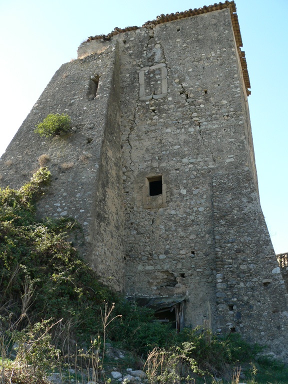Immagine relativa a TORRE CAVALLARA ANCINALE O RAVASCHIERA